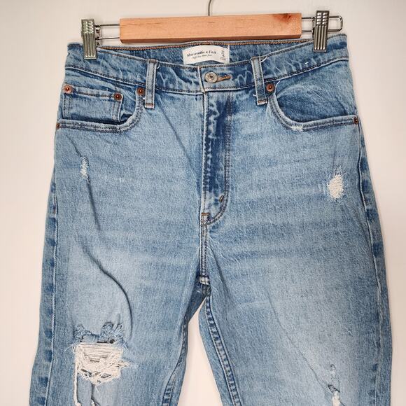 Abercrombie & Fitch High Rise Mom Jean 4/27 SHORT - Picture 3 of 7